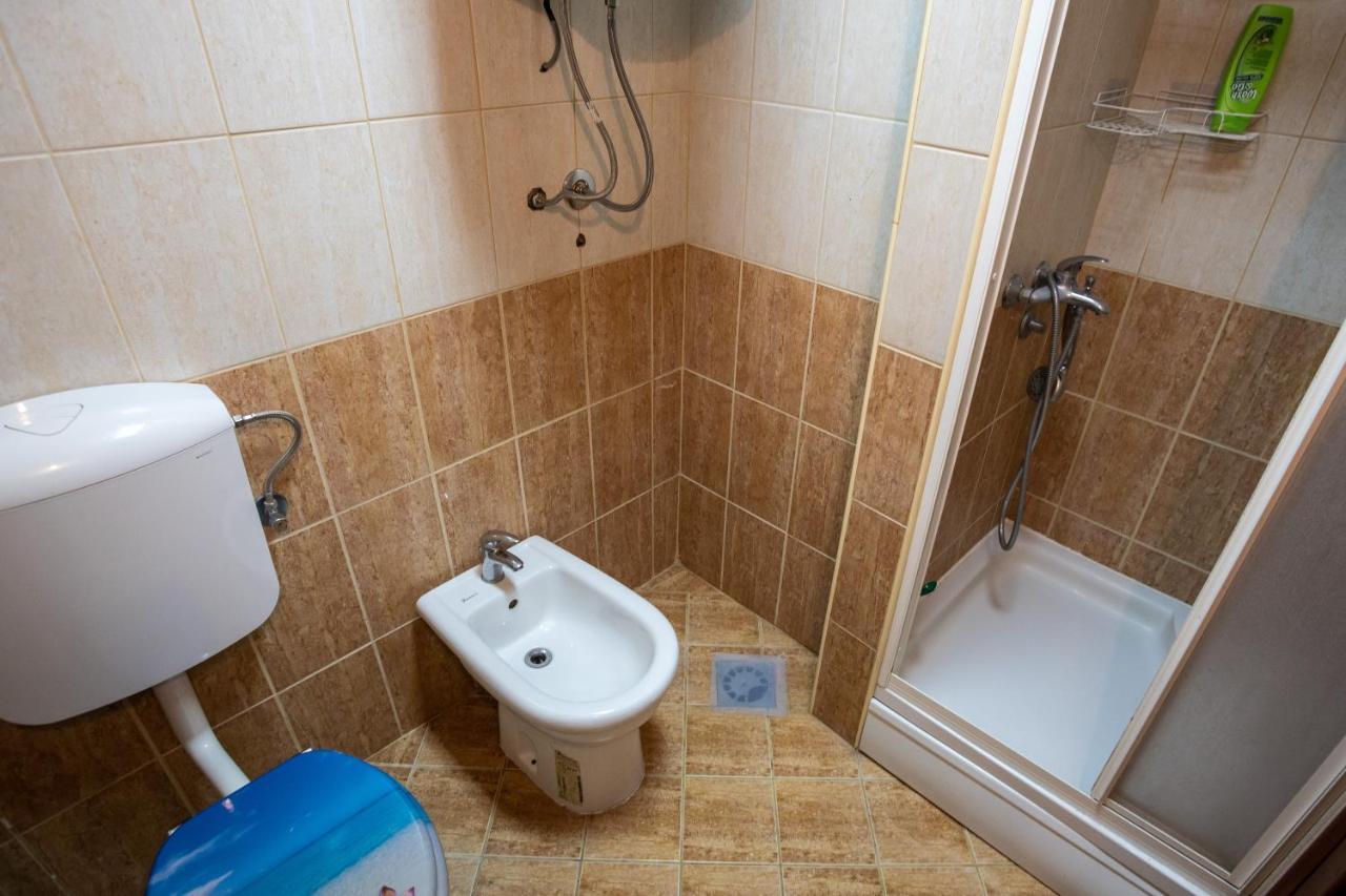 Ana Apartment Kotor Eksteriør billede